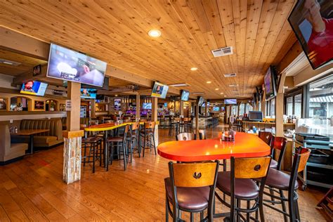 Boomerang bar and grill - Specialties: Fish Fry Fridays 11a-7p, 44¢ Wing Wednesdays 5-9pm, Saturday Breakfast 8-11am, Daily home-made food specials like meatloaf, spaghetti, Beef Manhattan, Taco Salad, Sloppy Joe